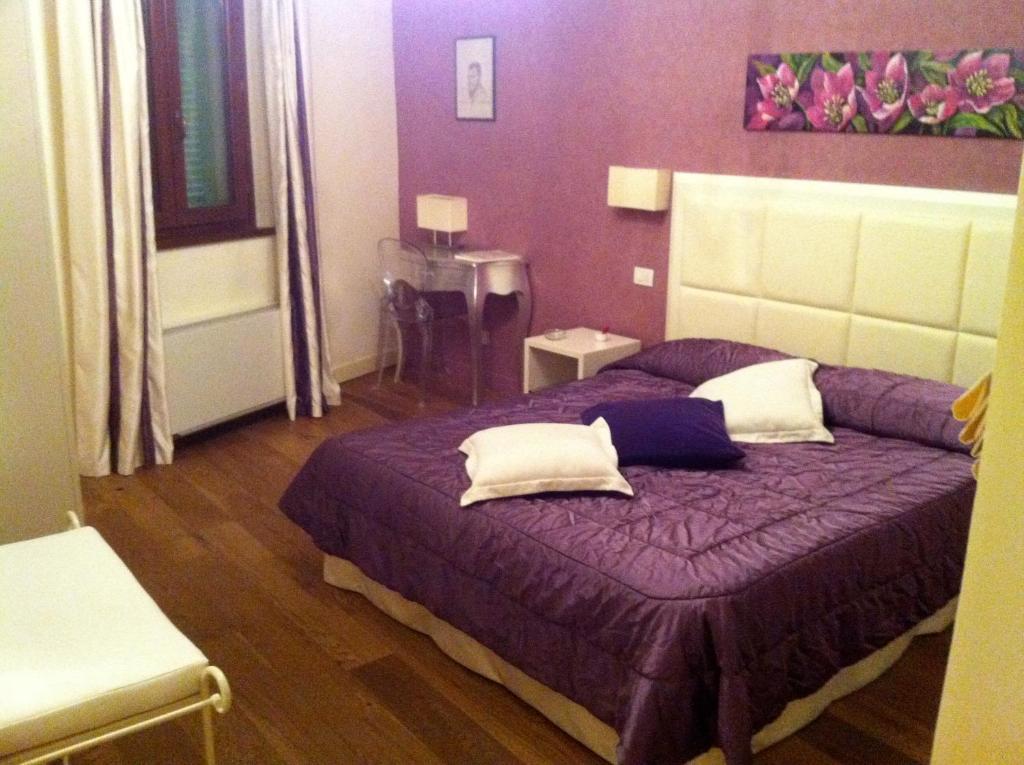 Oro Rosso Hotel Ristorante Montefalco Habitación foto